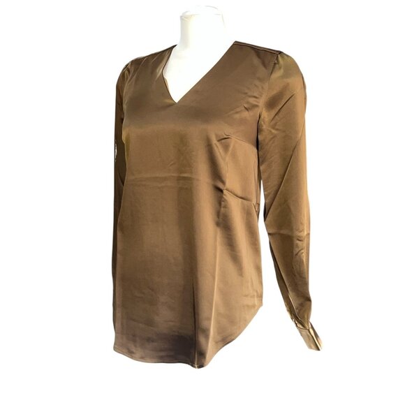 Universal Standard V Neck Satiny Long Sleeve Shimmery Blouse Sz 4XS (XS 00-0) Wo - Picture 2 of 12